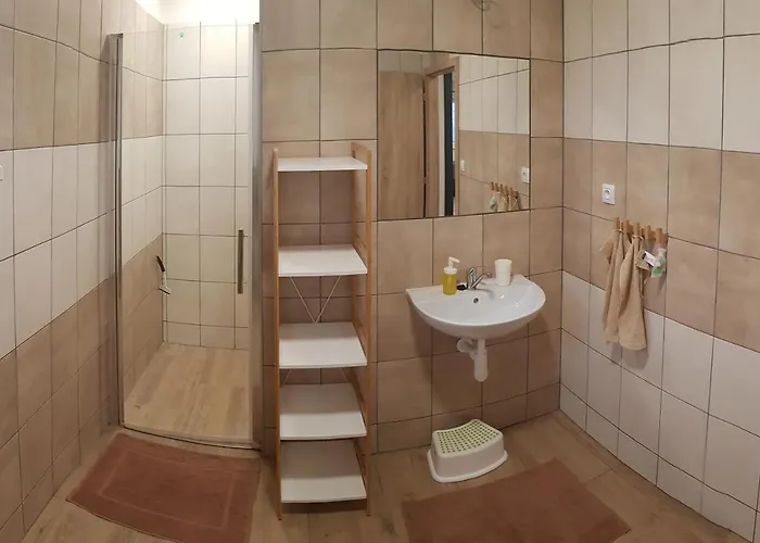 Vinny Sklep U Maliku Feriehus