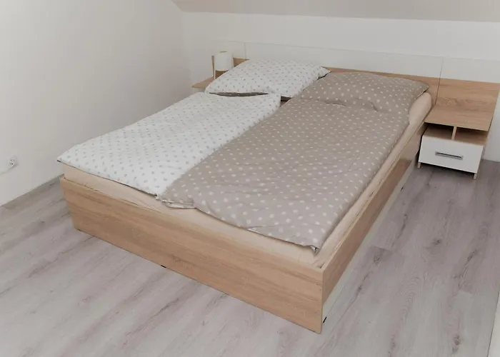 Feriehus Vinny Sklep U Maliku