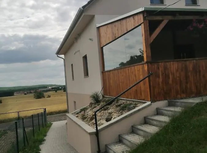 Feriehus Vinny Sklep U Maliku
